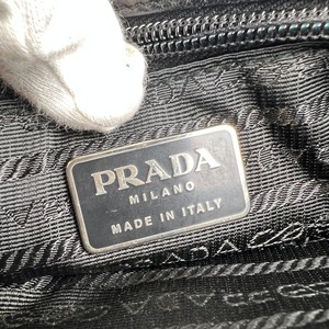 PRADA プラダ  三角ロゴ レザー ハンドバッグ ブラック A-10151