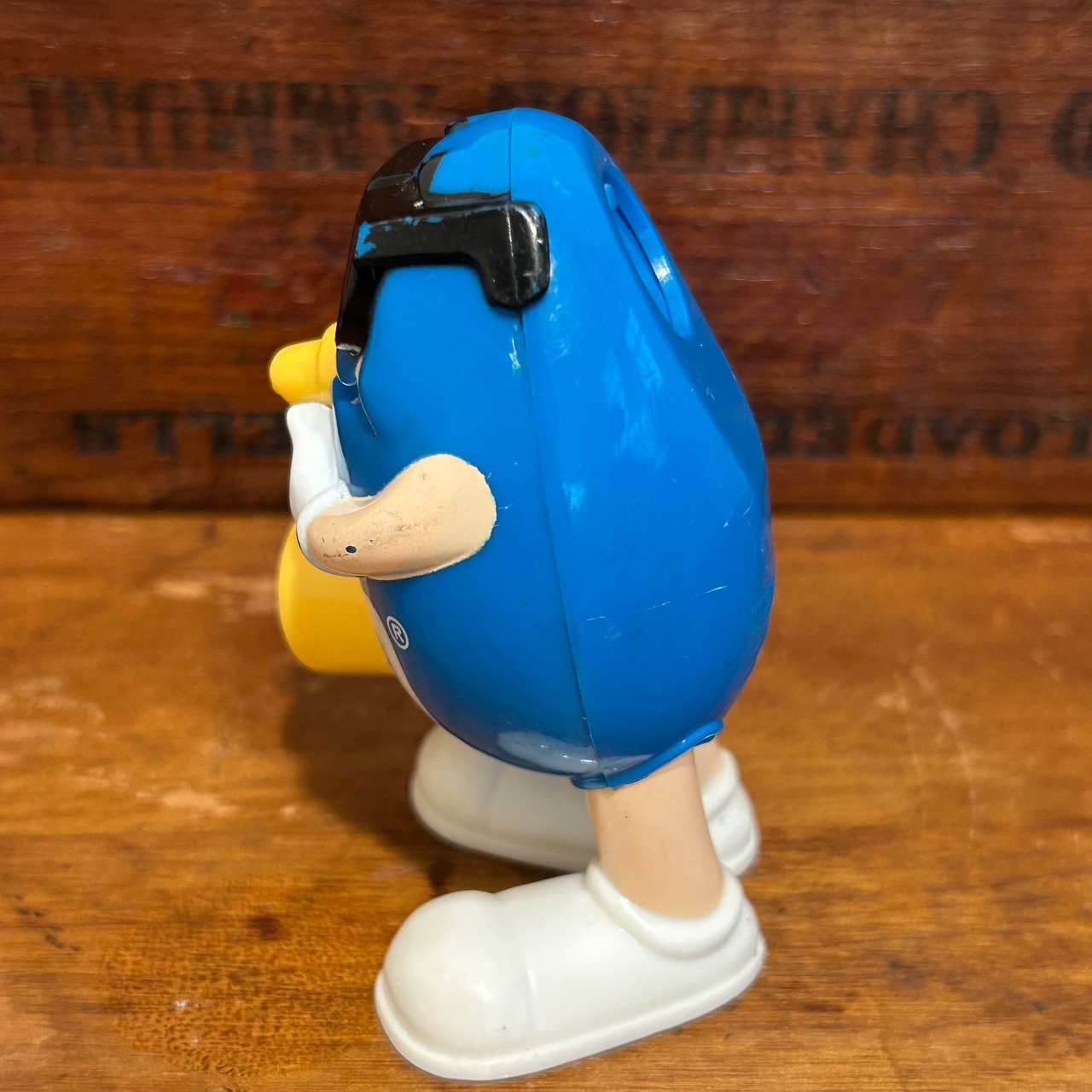 M&M's バーガーキング　ミニディスペンサー　ブルー　サックス　ミールトイ　 エムアンドエムズ　MU-266