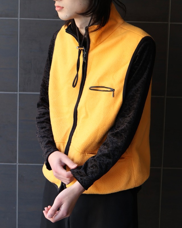 reversible zip-up fleece vest