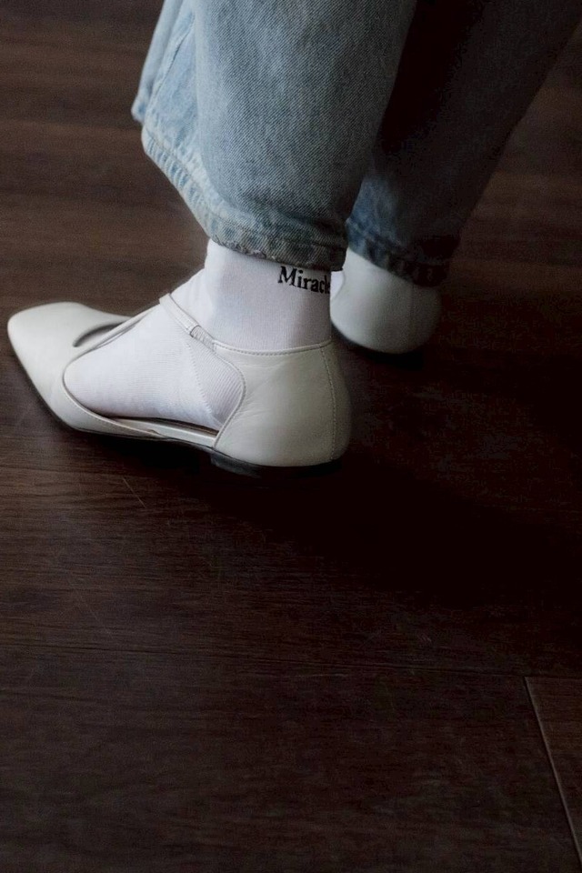 embroidery socks white/black