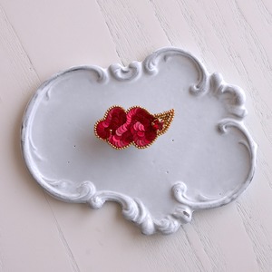 きんとうん／ Flying Nimbus  ブローチ レッド〈限定色〉