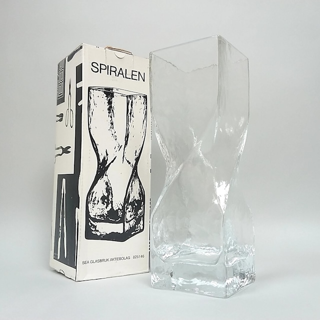 スウェーデン Sea Glasbruk "SPIRALEN" ガラスベース 未使用 箱付 ①