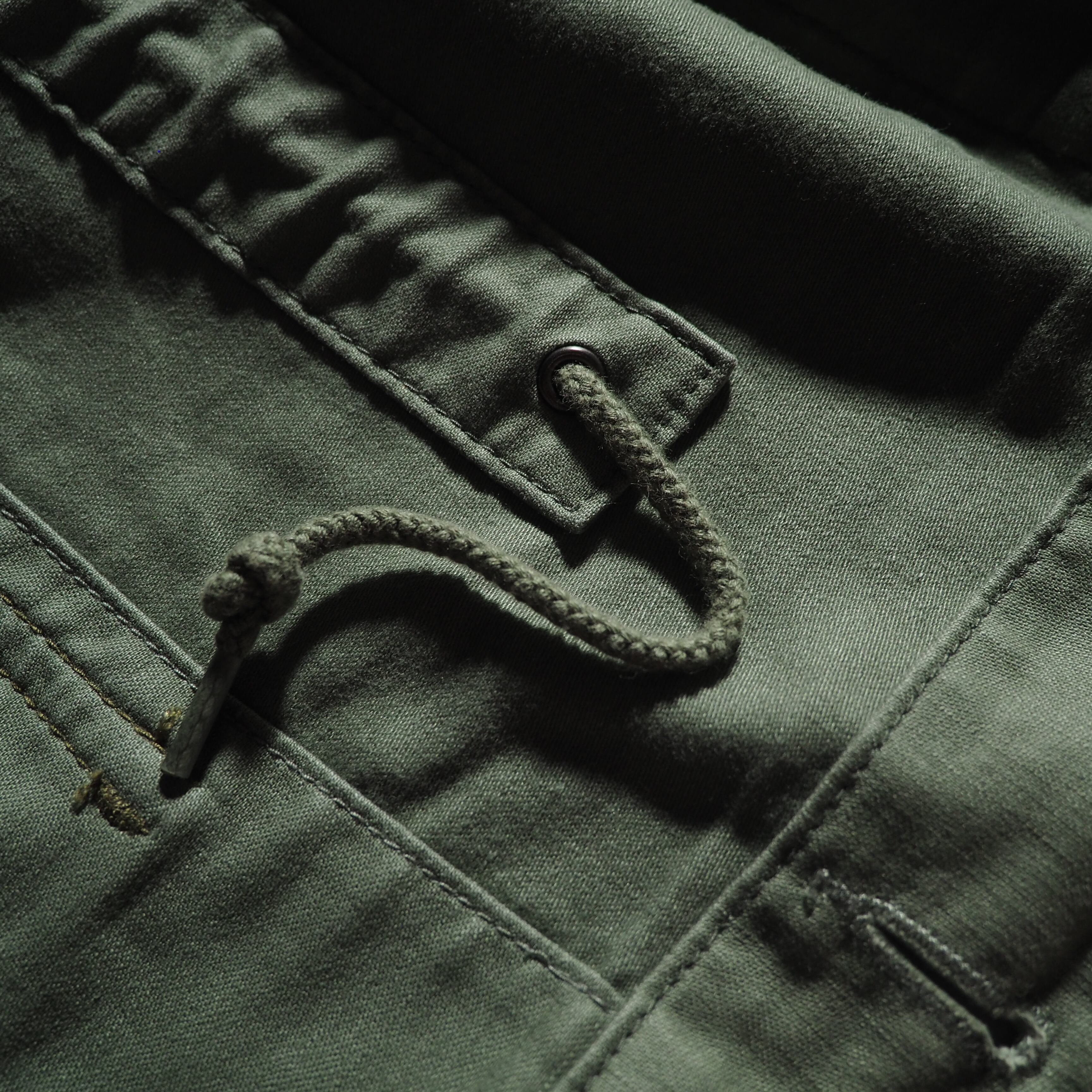 ” AVIREX ” Rebuild panel Docking vintage loose military jacket