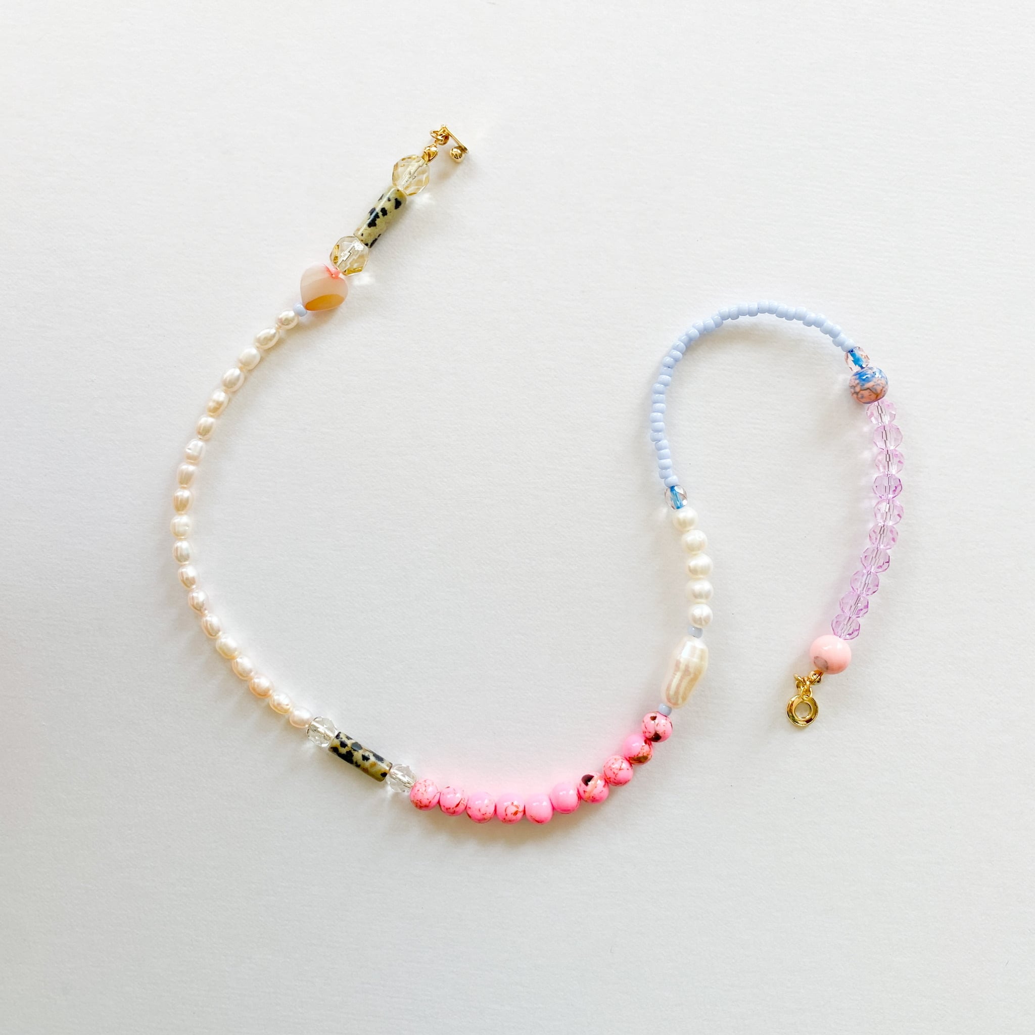 淡水パールとビーズのネックレス