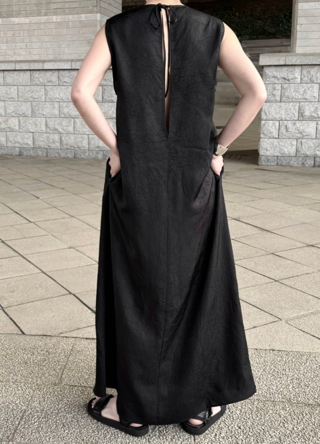 Cristaseya  [ROUND NECK LONG DRESS]