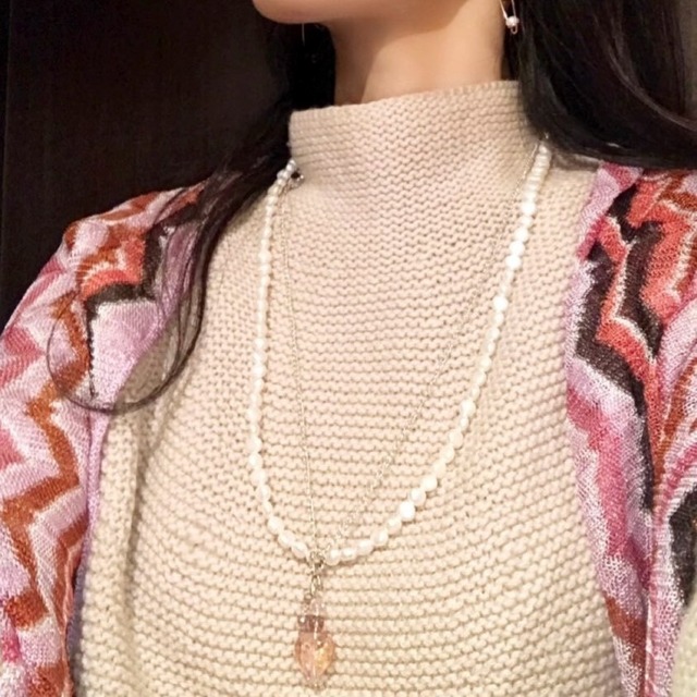 ピーチファズピンクネックレス