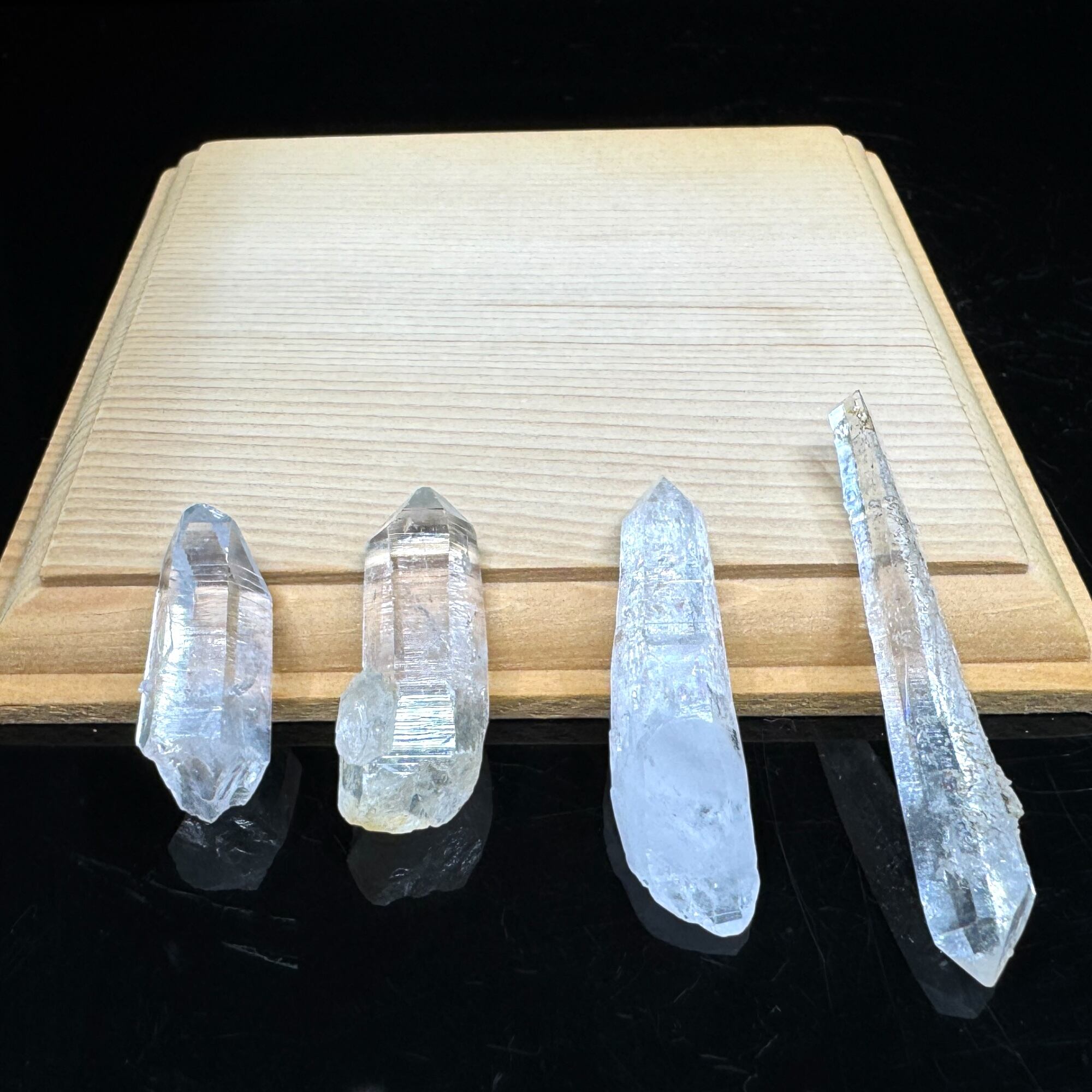 宮崎産 水晶クラスター 約2kg以上あり‼️ 宮崎産 水晶クラスター 宮崎