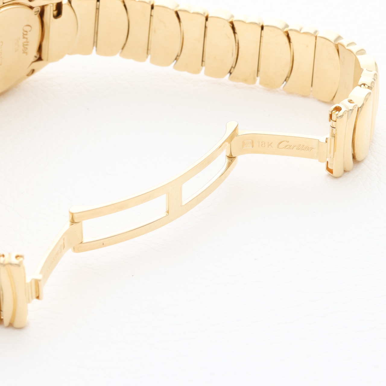 カルティエ ベニュワール SM ゴールド