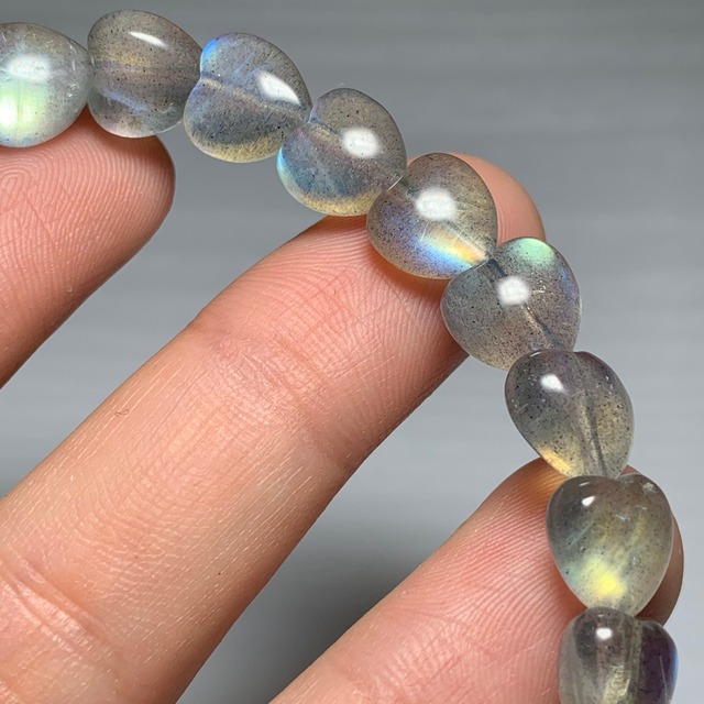 no3.シラーが美しい☆ハート・ラブラドライト ブレスレット