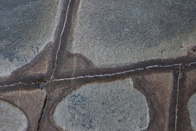 貴州産奇石　窓