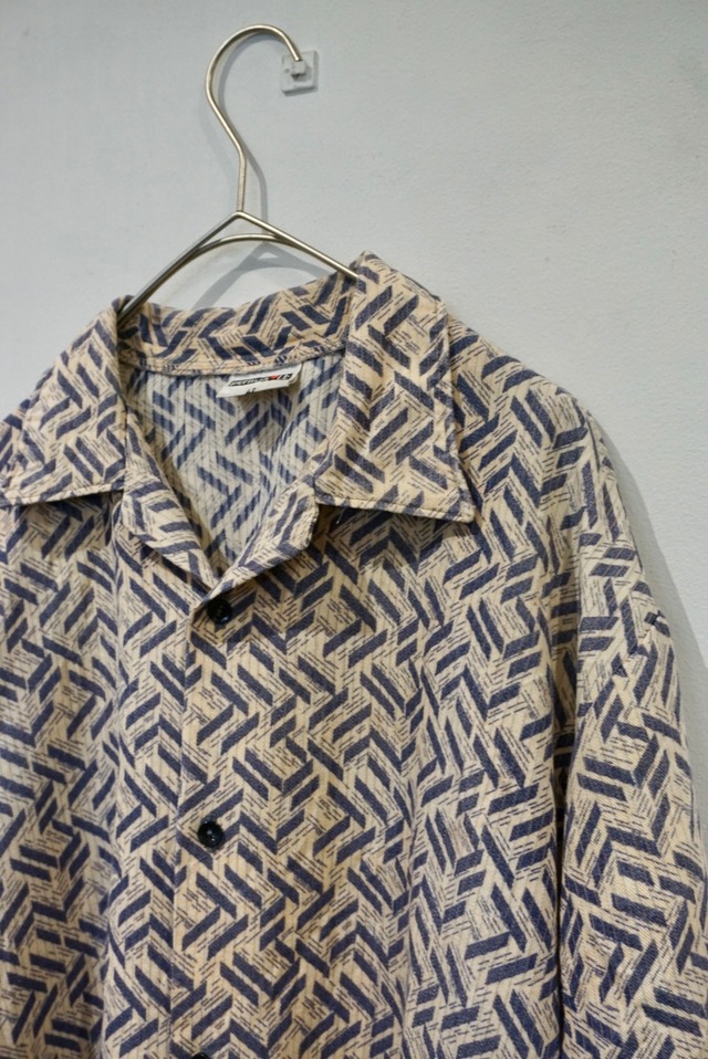 unknown s/s shirt