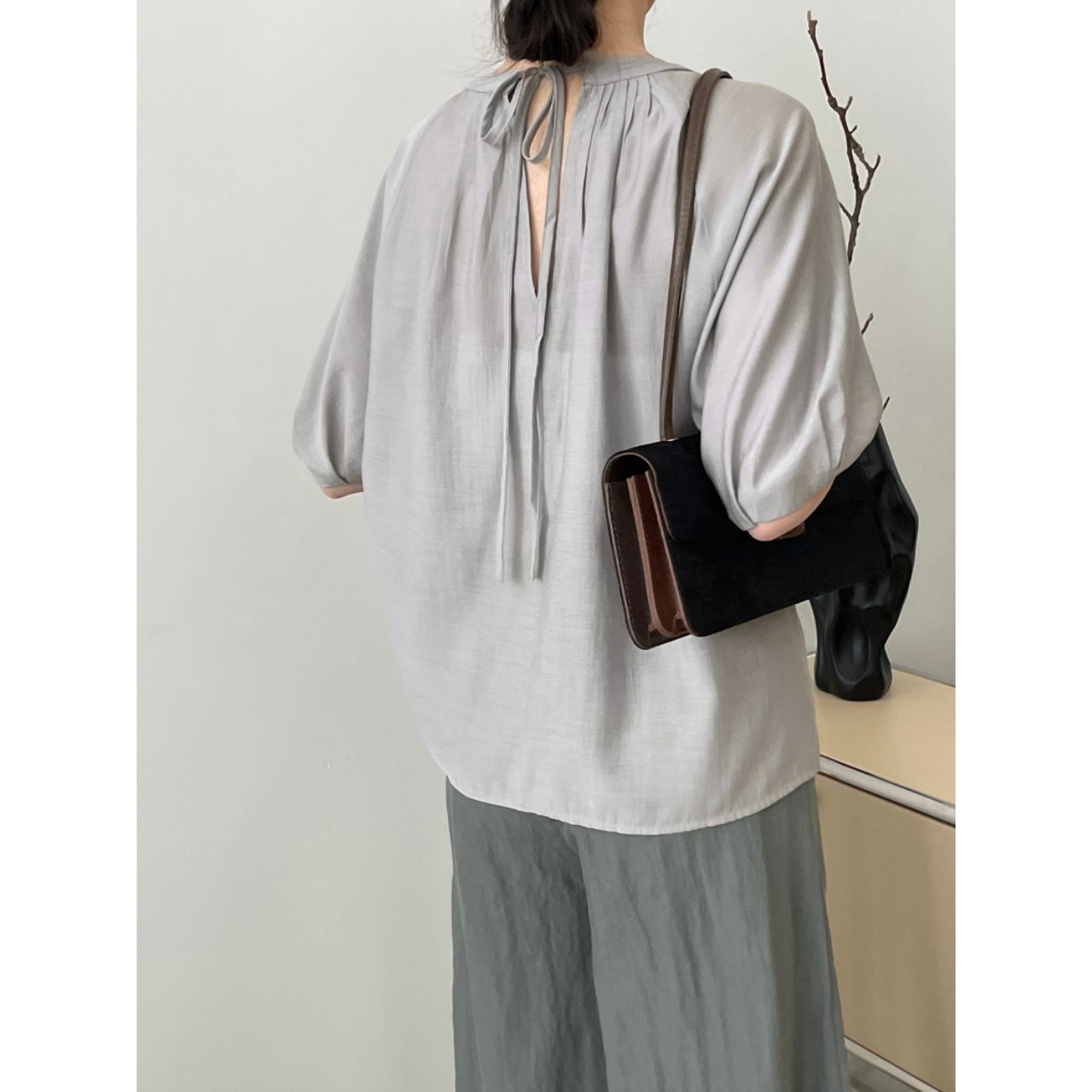 シアー バックレス タック ブラウス 10169