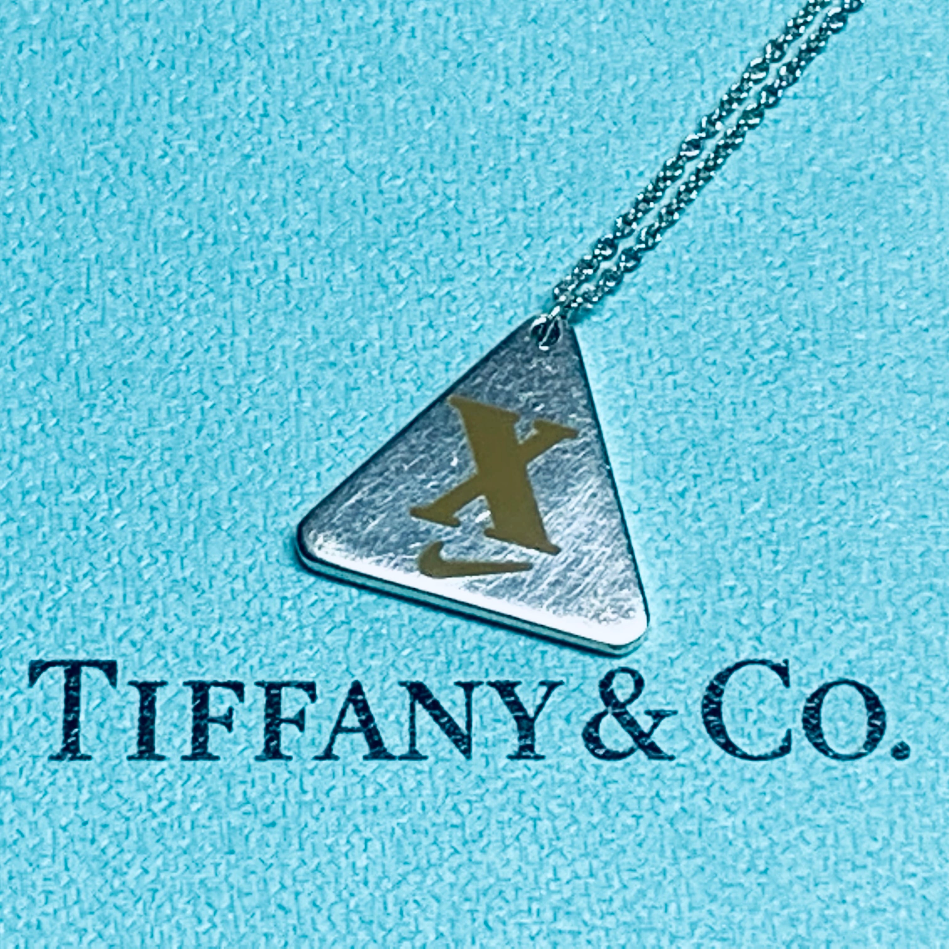 TIFFANY & CO. x NIKE