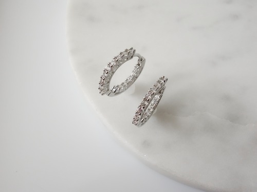 【在庫限り/残り1点】zirconia hoop pierce