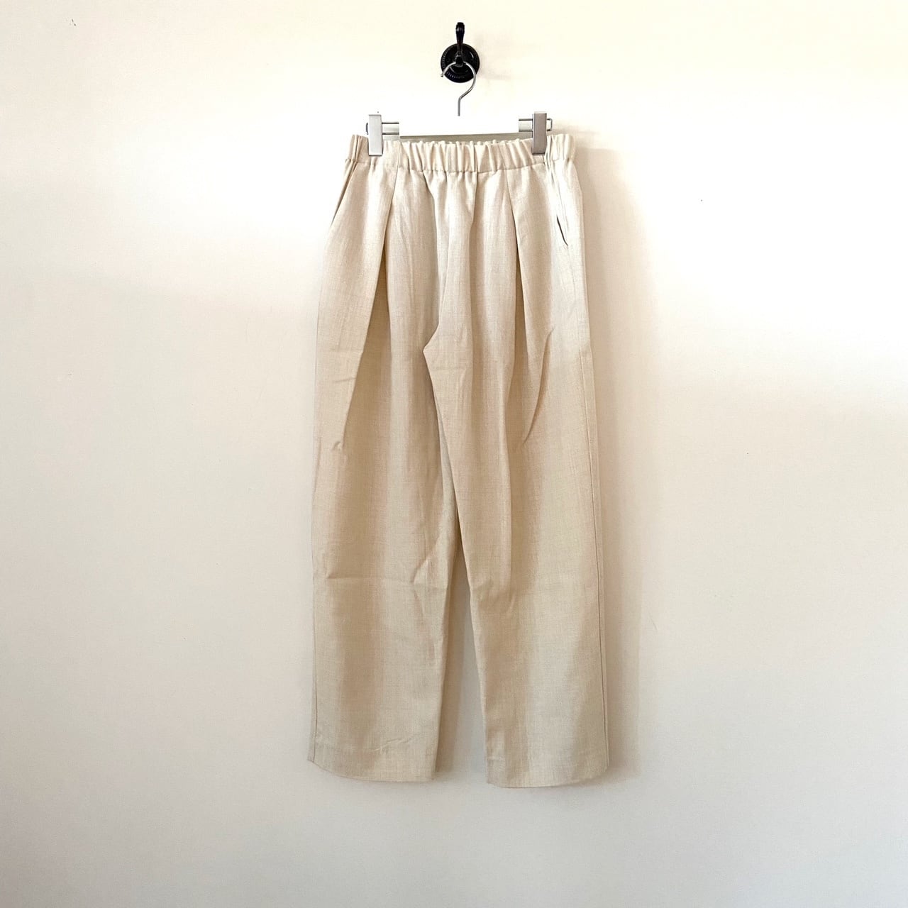 evam eva 　ウールタックパンツ