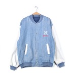 ニューヨークヤンキース デニムジャケット ブルゾン スタジャン ライトブルー ホワイト NEW YORK YANKEES メンズXL相当 古着 @DZ0585