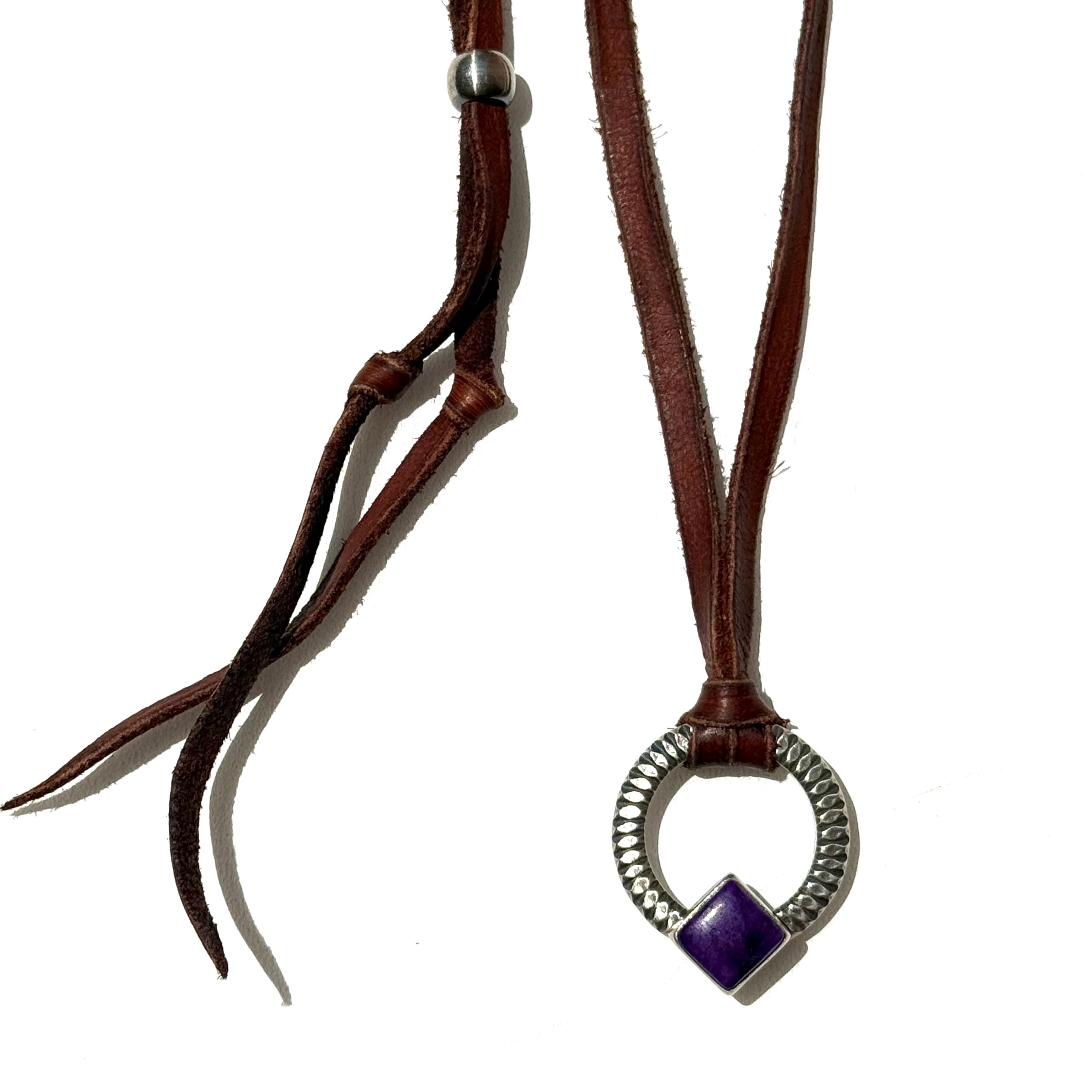 Jesse Robbins” Coin Silver Traveler Pendant インディアンジュエリー