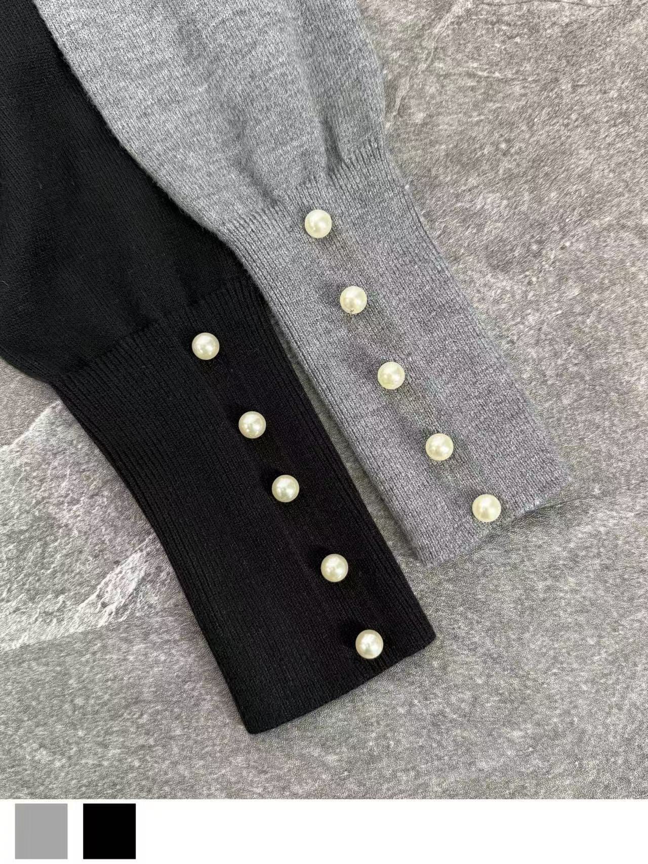 sleeve pearl high neck knit
