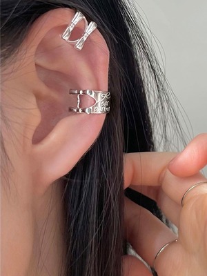 【即納商品】frisky ear cuff