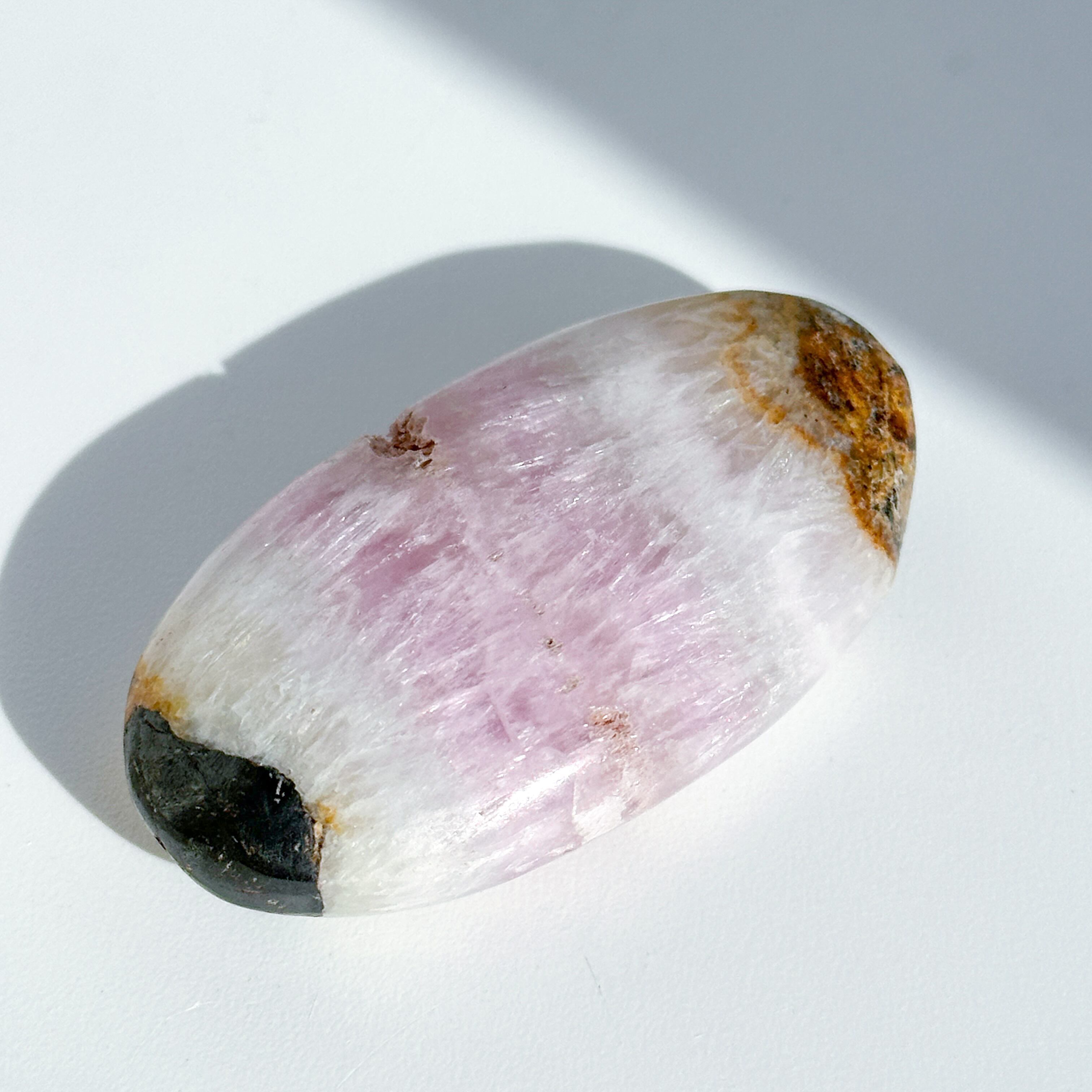 ピンクアラゴナイト パームストーン 61◇Pink Aragonite Palm Stone◇天然石・鉱物・パワーストーン