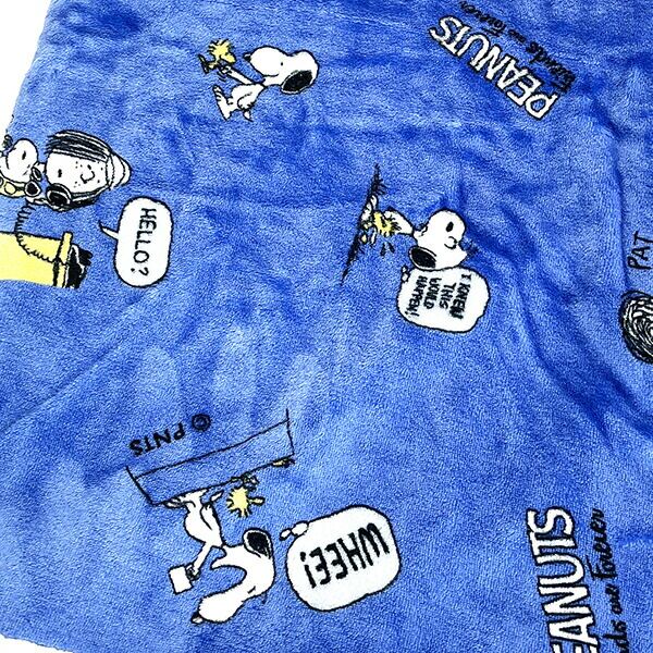 新品 スヌーピー フリース ブランケット ネイビー 134 cm × 80 cm 新品 スヌーピー フリース ブランケット ネイビー 134 cm × 80 cm