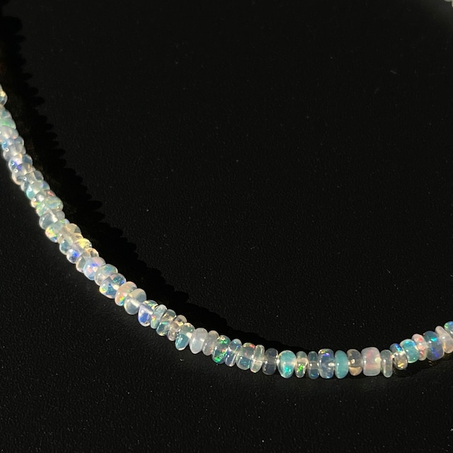 S925｜エチオピア産オパール ブレスレット 虹色の遊色が連なる、繊細な一連