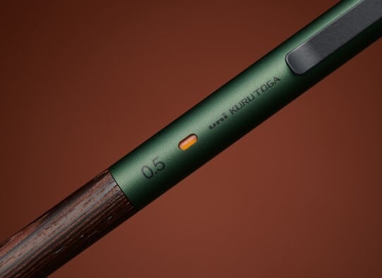 三菱鉛筆 クルトガウッド シャープペン スチールグレー 0.5mm M5-KW1P