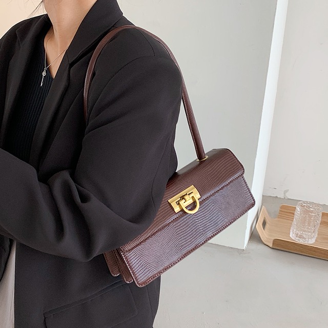 レトロなスモールバッグ女性2020新しい流行のファッションオールマッチニッチデザインハイエンドセンスのショルダーアンダーアームバッグバゲットバッグ Tiancai_Wing_Bag75823808534