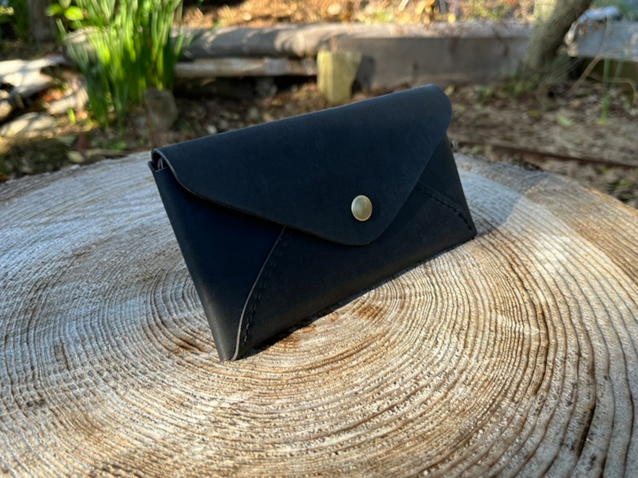 封筒型の札入れ (Envelope wallet)