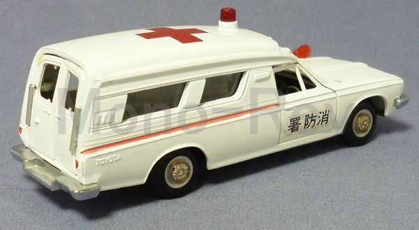 ダイヤペット当時物☆トヨペットクラウン救急車1960年代(初期ロットホィル)レア ダイヤペット当時物☆トヨペットクラウン救急車1960年代(初期