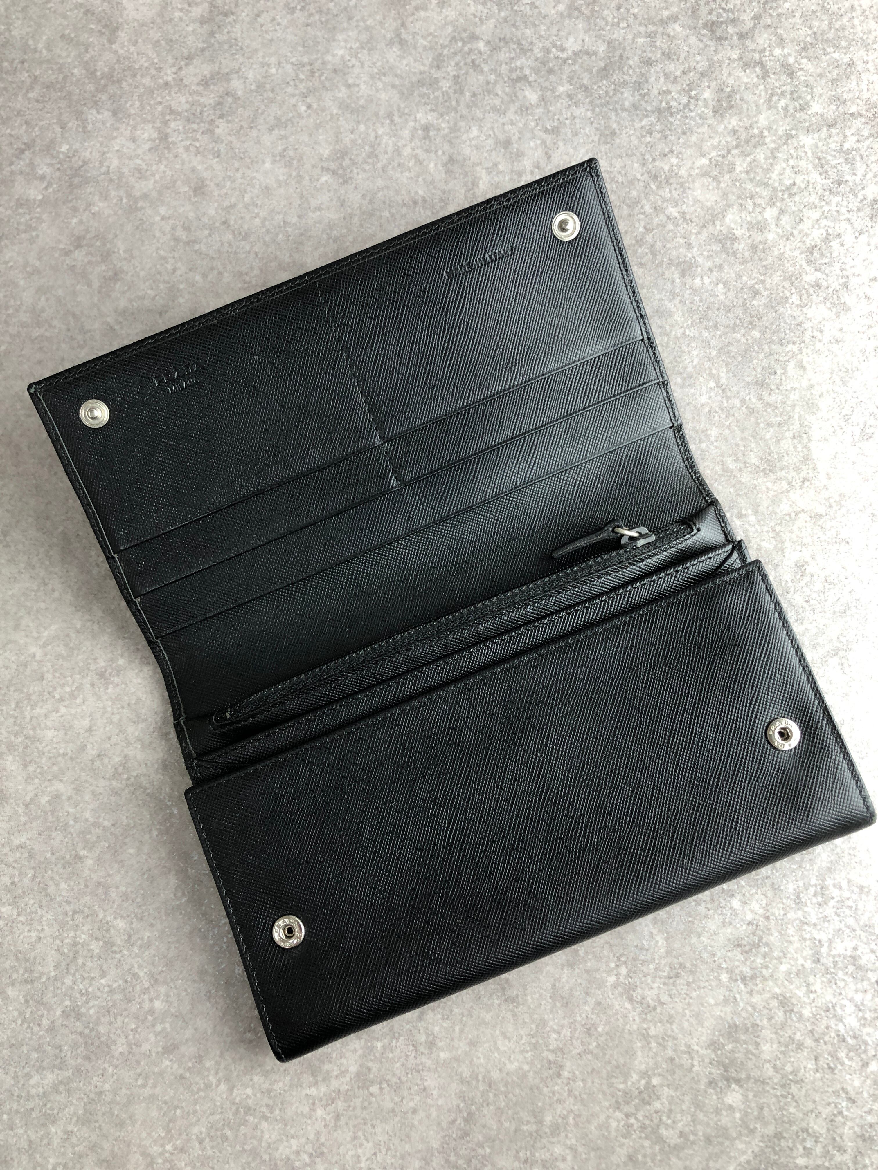 PRADA プラダ 財布 ブラック トライアングルロゴ サフィアーノレザー 2