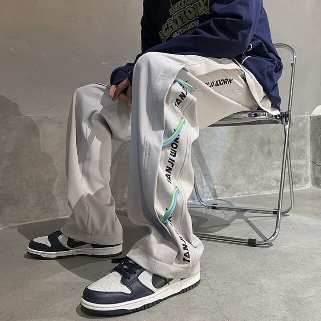 【予約販売】スエットパンツ ボトムス サイドロゴ ジャージ メンズ サイドライン パンツ ダンス ストリート ルーズ ジョガーパンツ ブラック グレー ホワイト カジュアル こなれ感 お洒落 韓国 トレンド M/L/XL/2XL