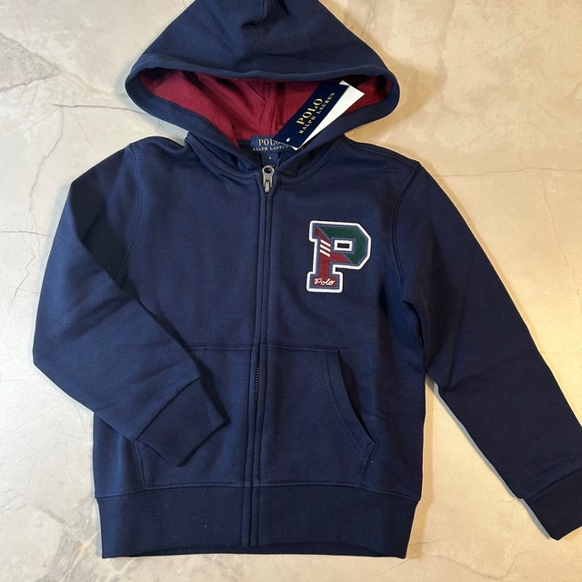 【100/110cm】キッズ（男の子）ロゴ　裏起毛パーカー