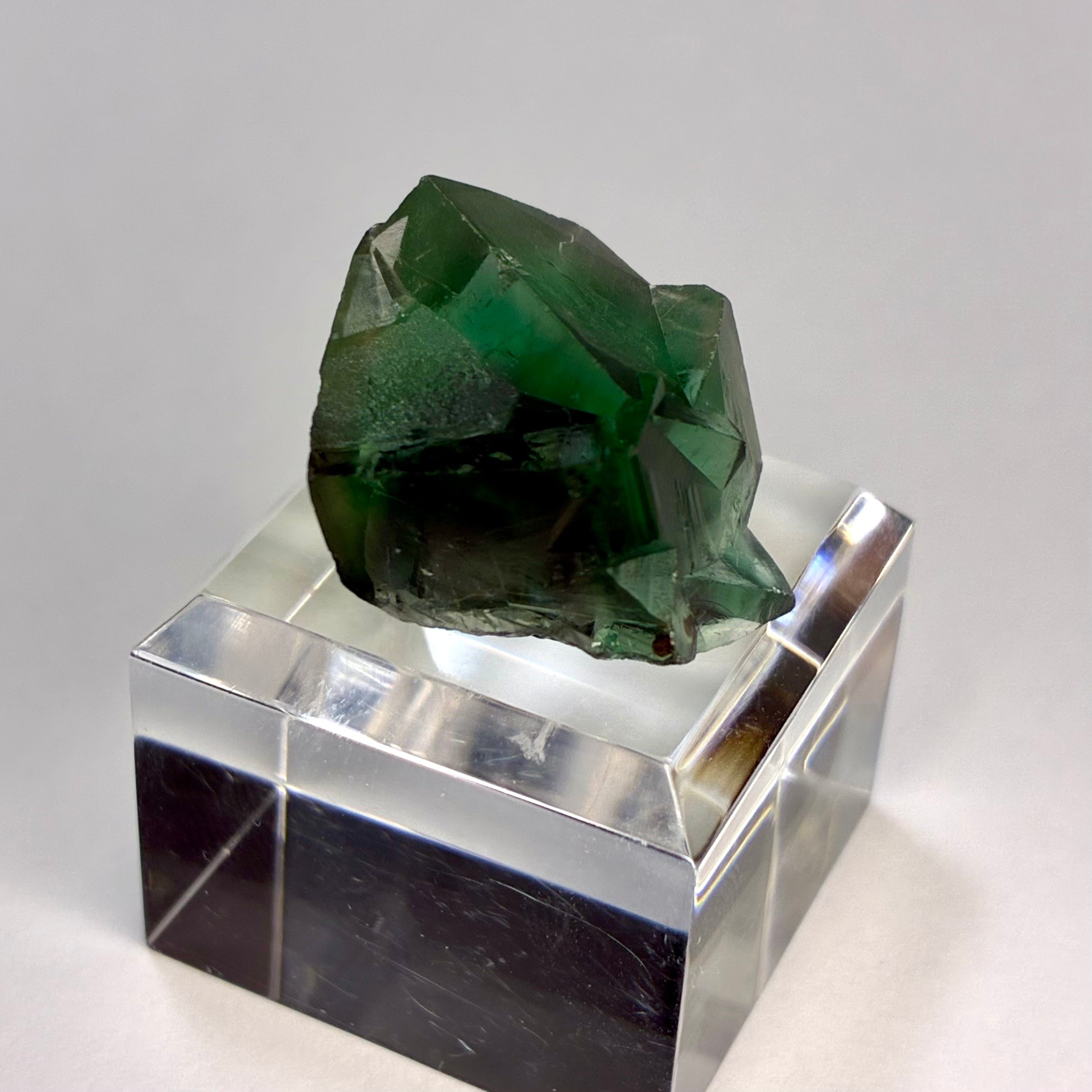 フローライト | World Minerals 世界中の鉱物原石の販売店