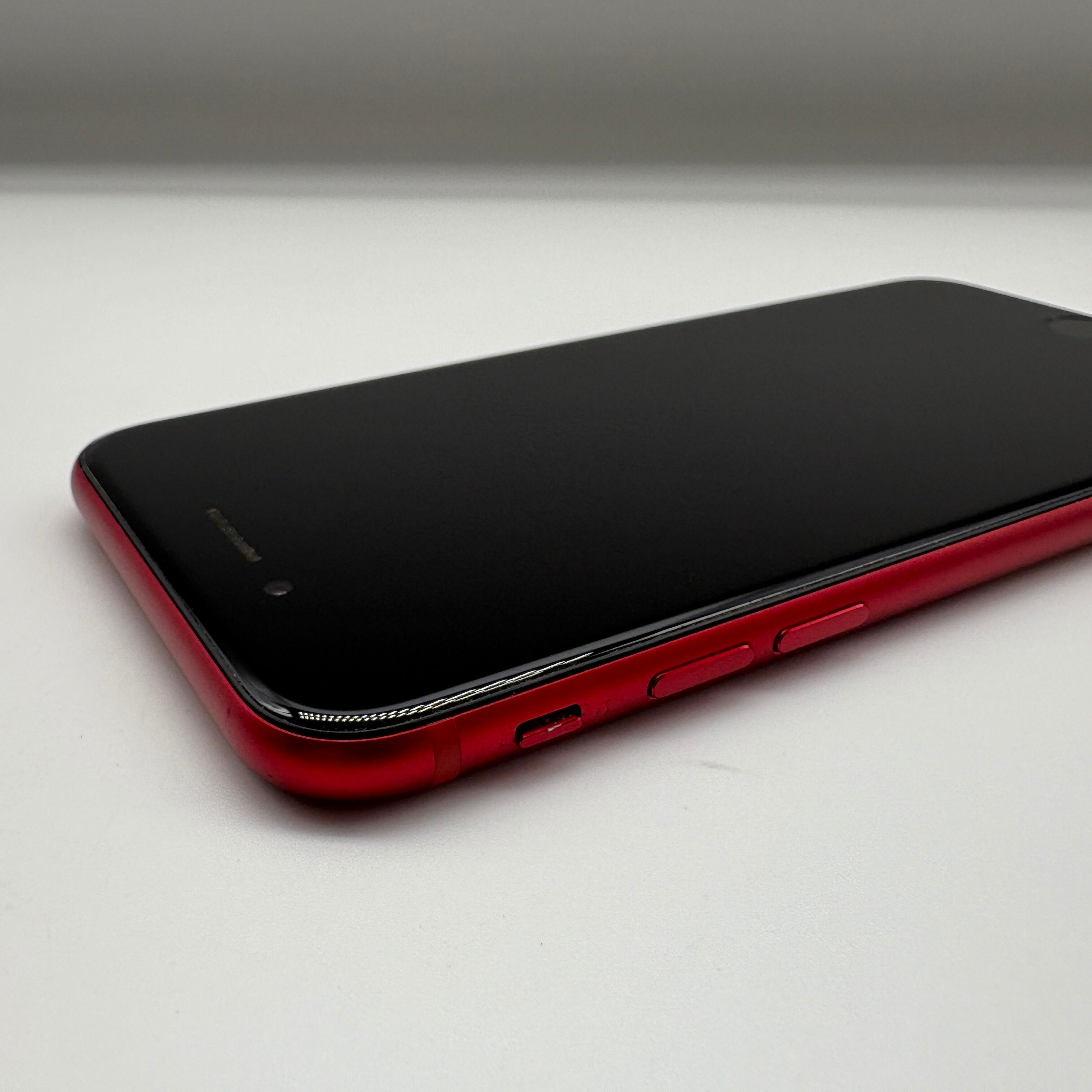iPhoneSE2 64GB レッド アイフォン本体 SIMフリー SIMロック解除済み