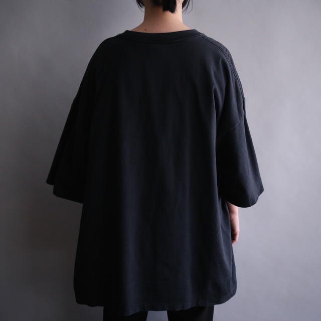 "BIG DOGS" 3X over silhouette box print tee