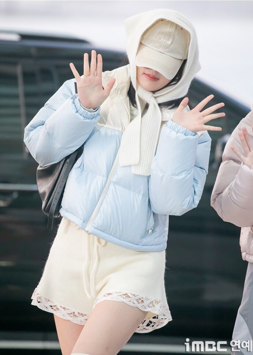 ☆IVE アンユジン 着用！！【Mardi Mercredi】CROPPED DOWN JACKET