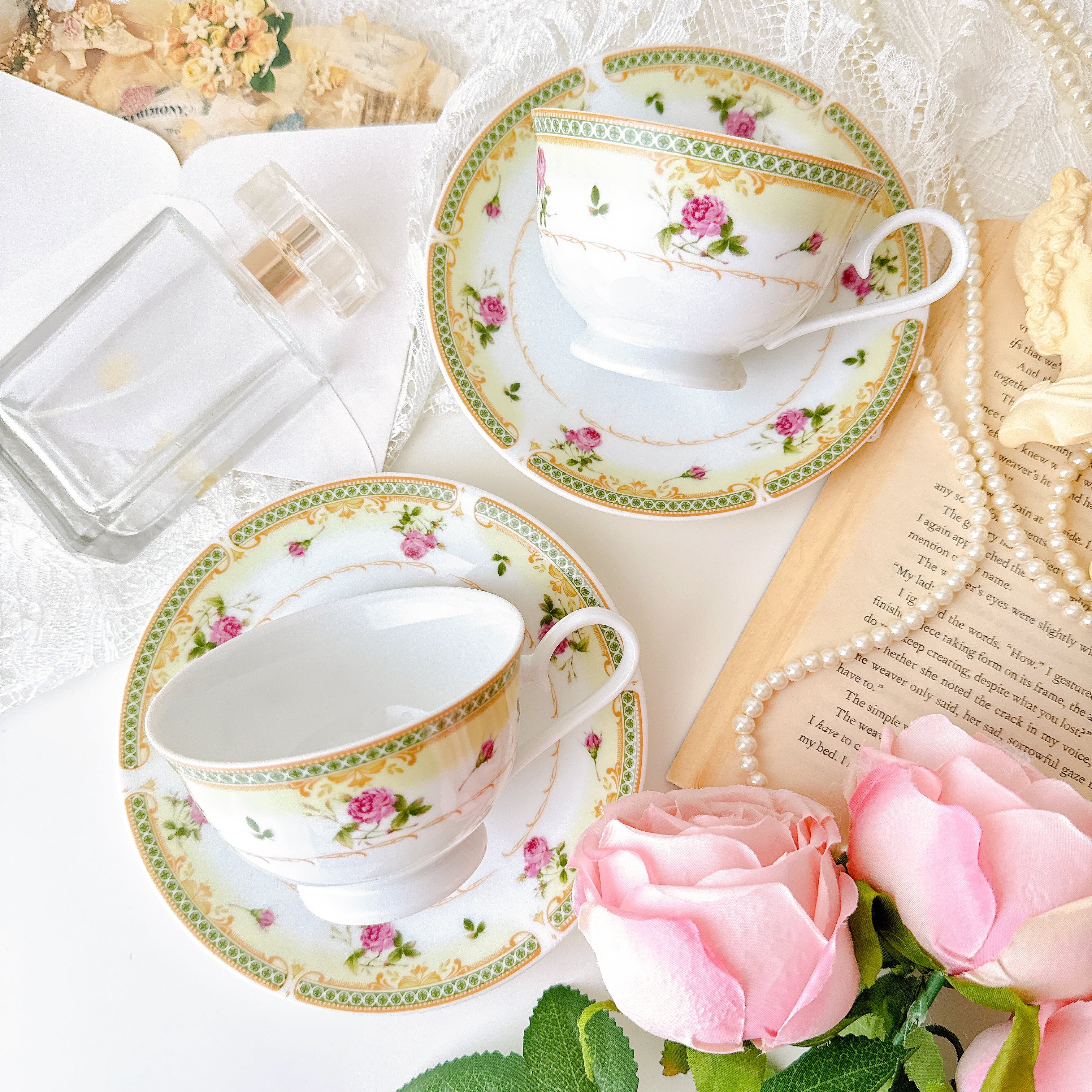 vintage】【England】ROYAL ALBERT Autumn Roses ロイヤルアルバート