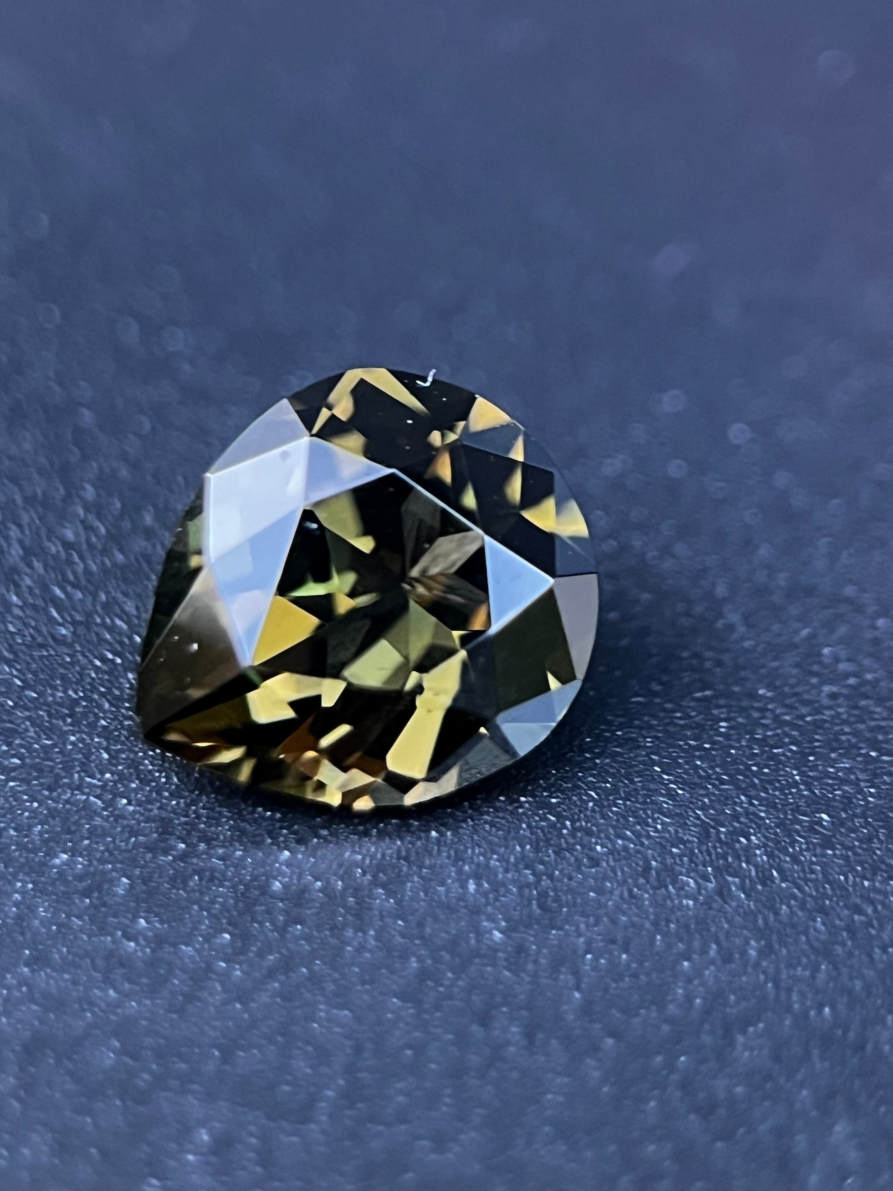 宝石 ルース ブルーサファイア 2.38ct コーネルピン天然石