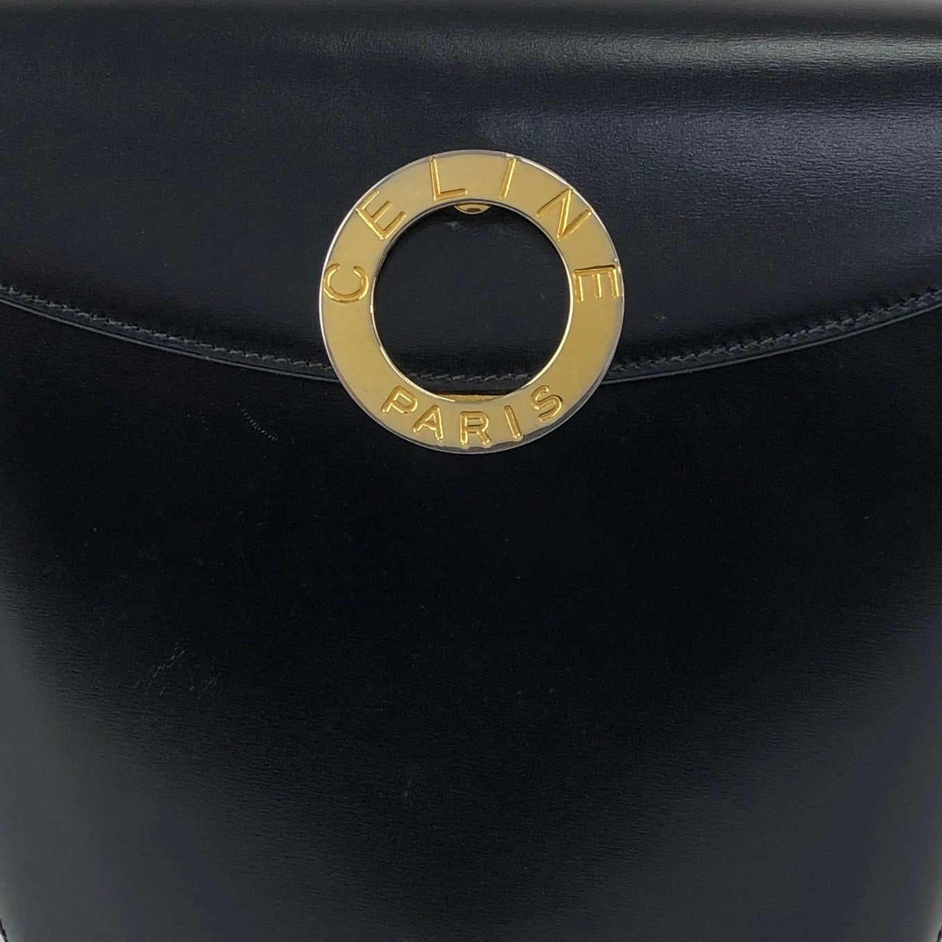 CELINE セリーヌ ショルダーバッグ ブラック ロゴ サークル レザー