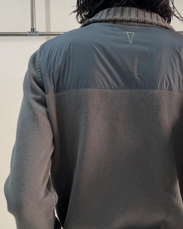 【CoSTUME NATIONAL】switching drivers knit