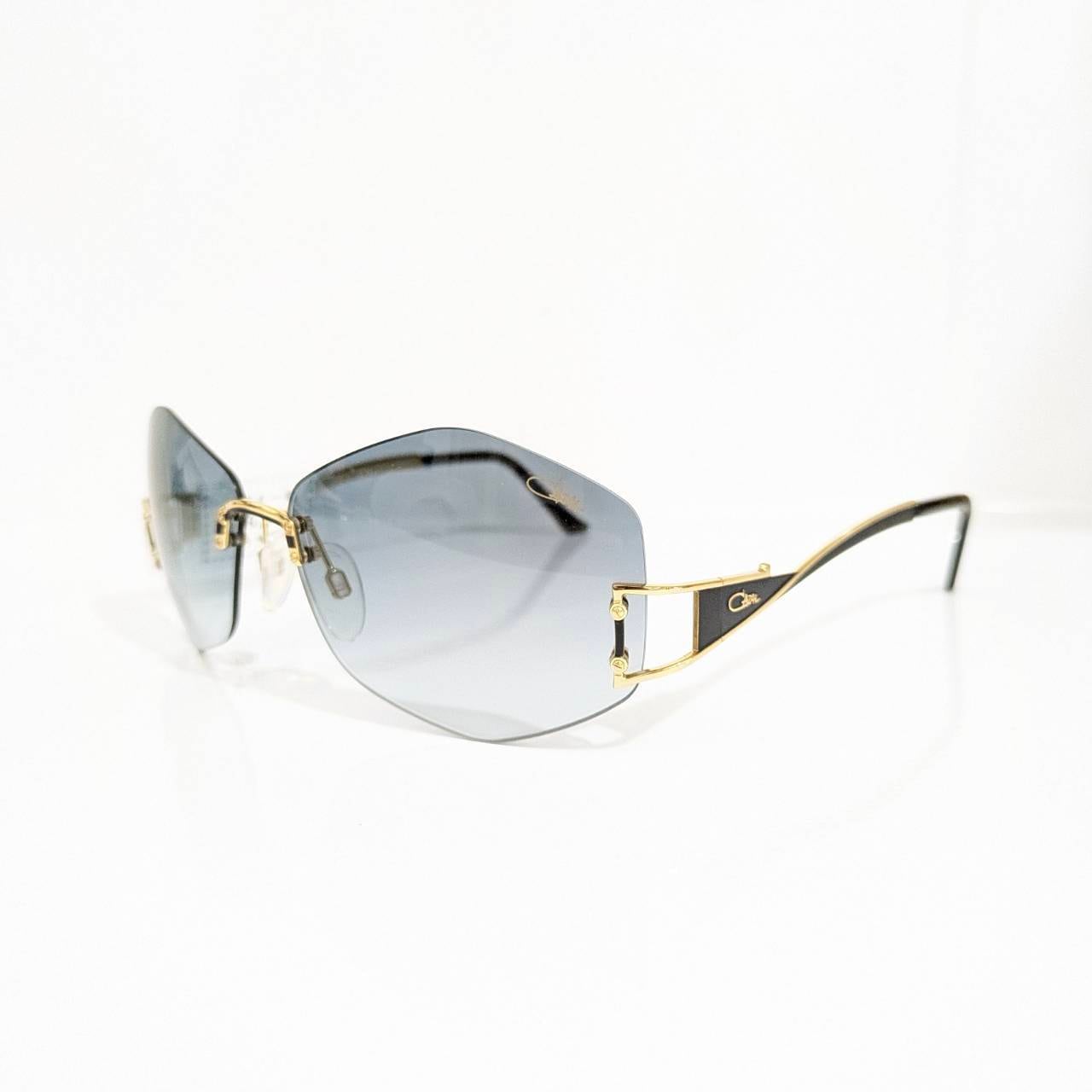 【Cazal】多角形ツーポイントフレーム サングラス ゴールド