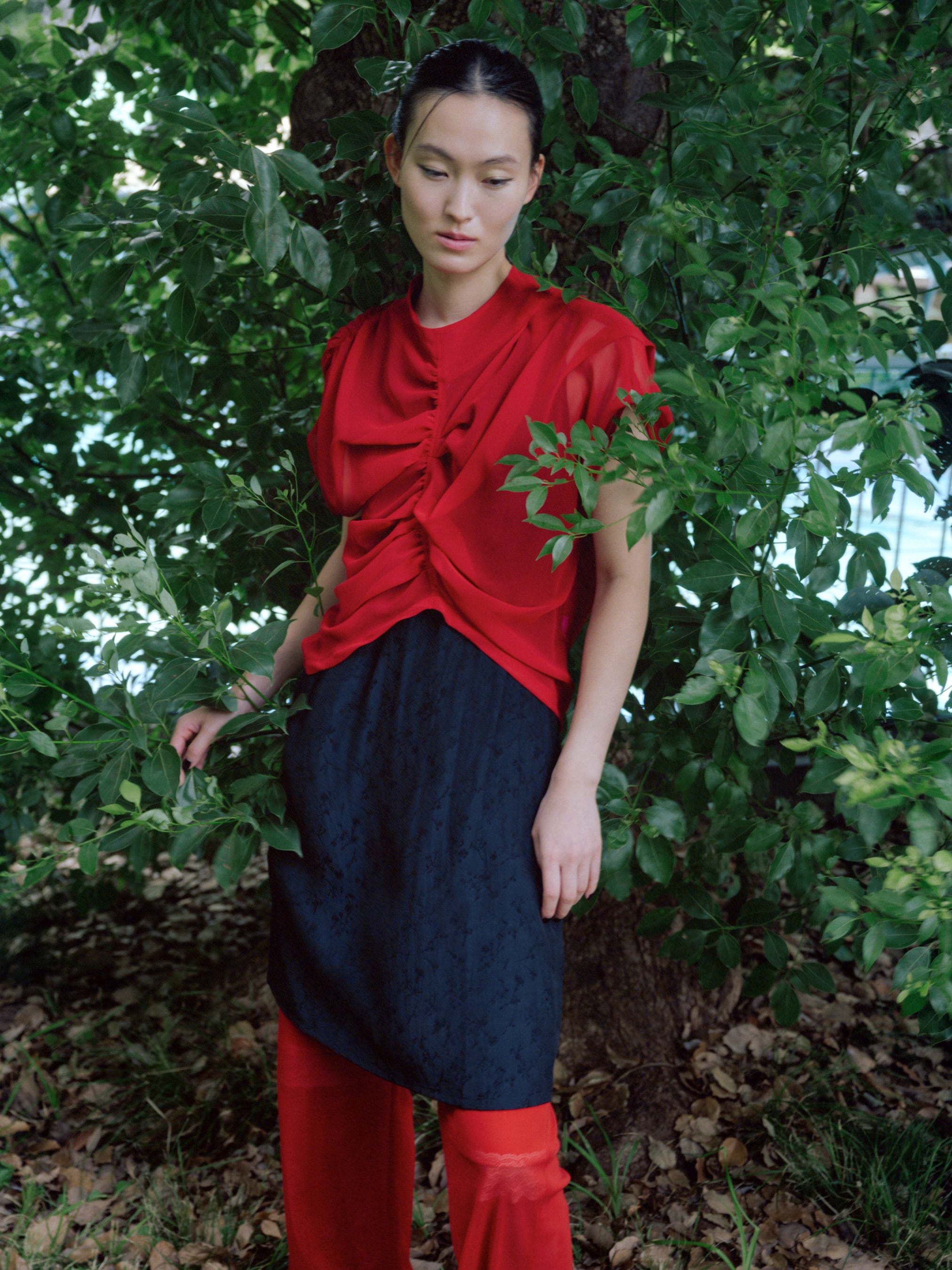 【受注】RITSUKO KARITA Veil Tops 〔plain〕(Ink black / Dusk red / Pale mist)