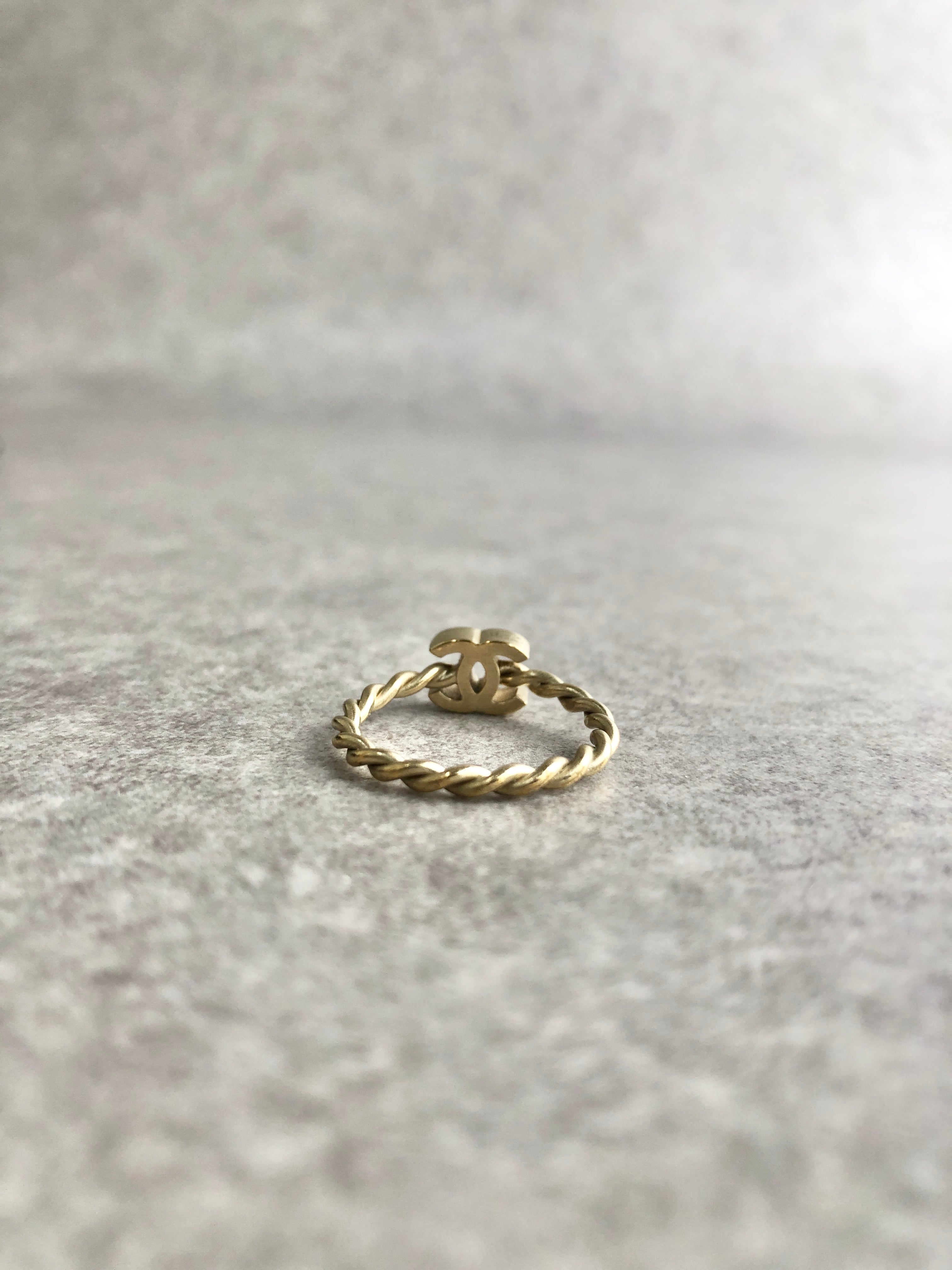 CHANEL シャネル 指輪 ゴールド ココマーク ツイスト vintage