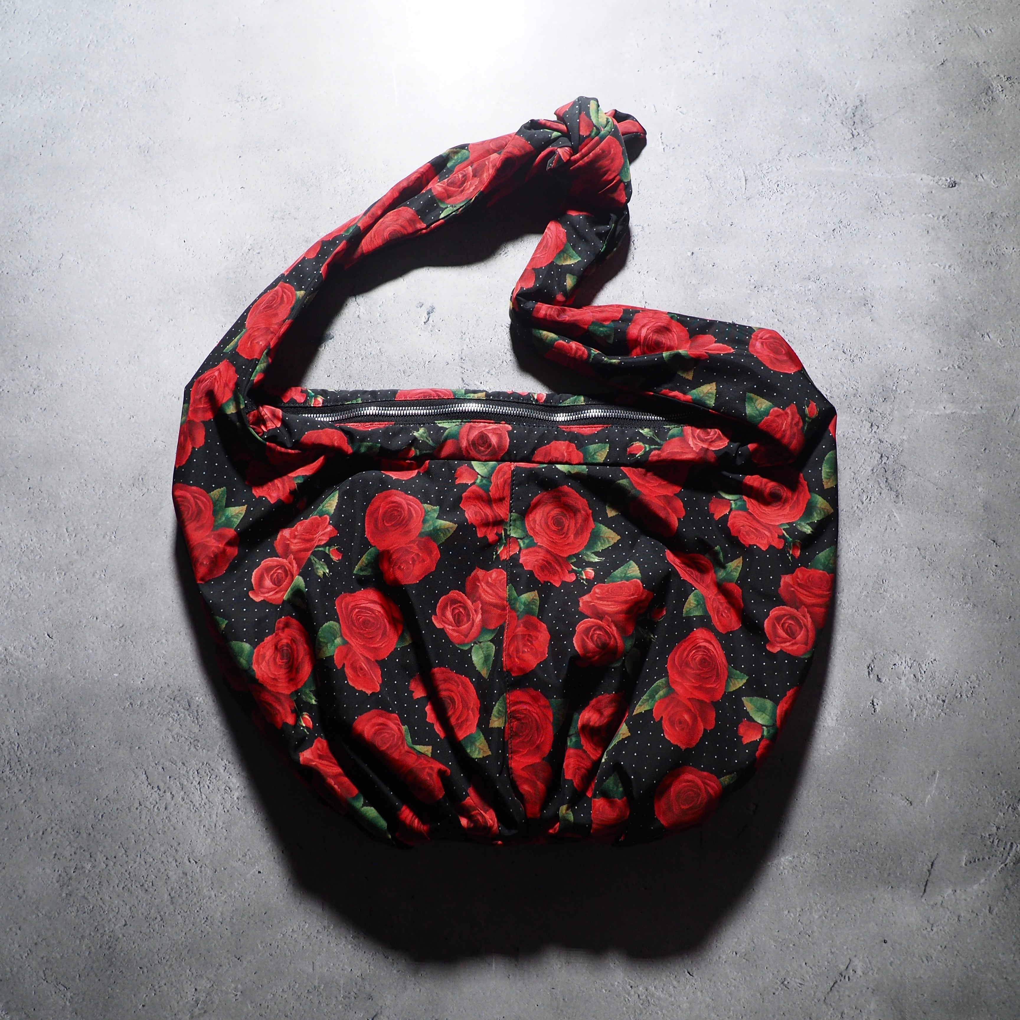 Beautiful Rose Flower × Dot pattern Design 2ways hand shoulder Bag