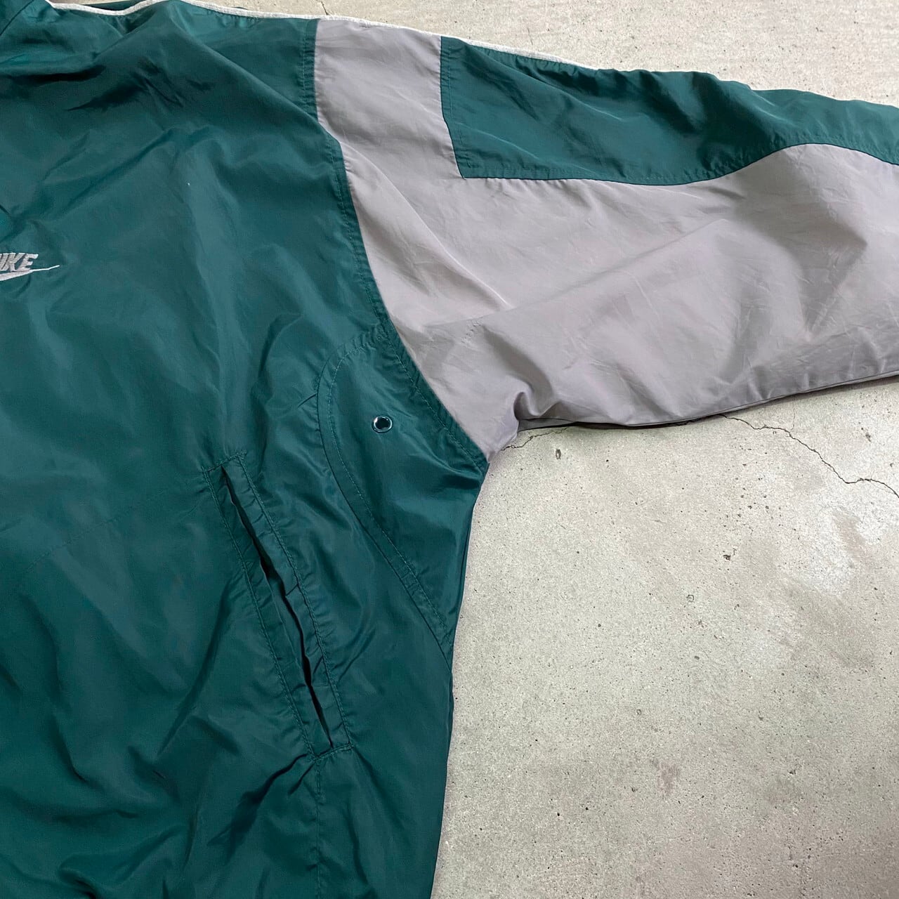 90年代 NIKE ナイキ ビッグスウォッシュロゴ ナイロン×スウェット