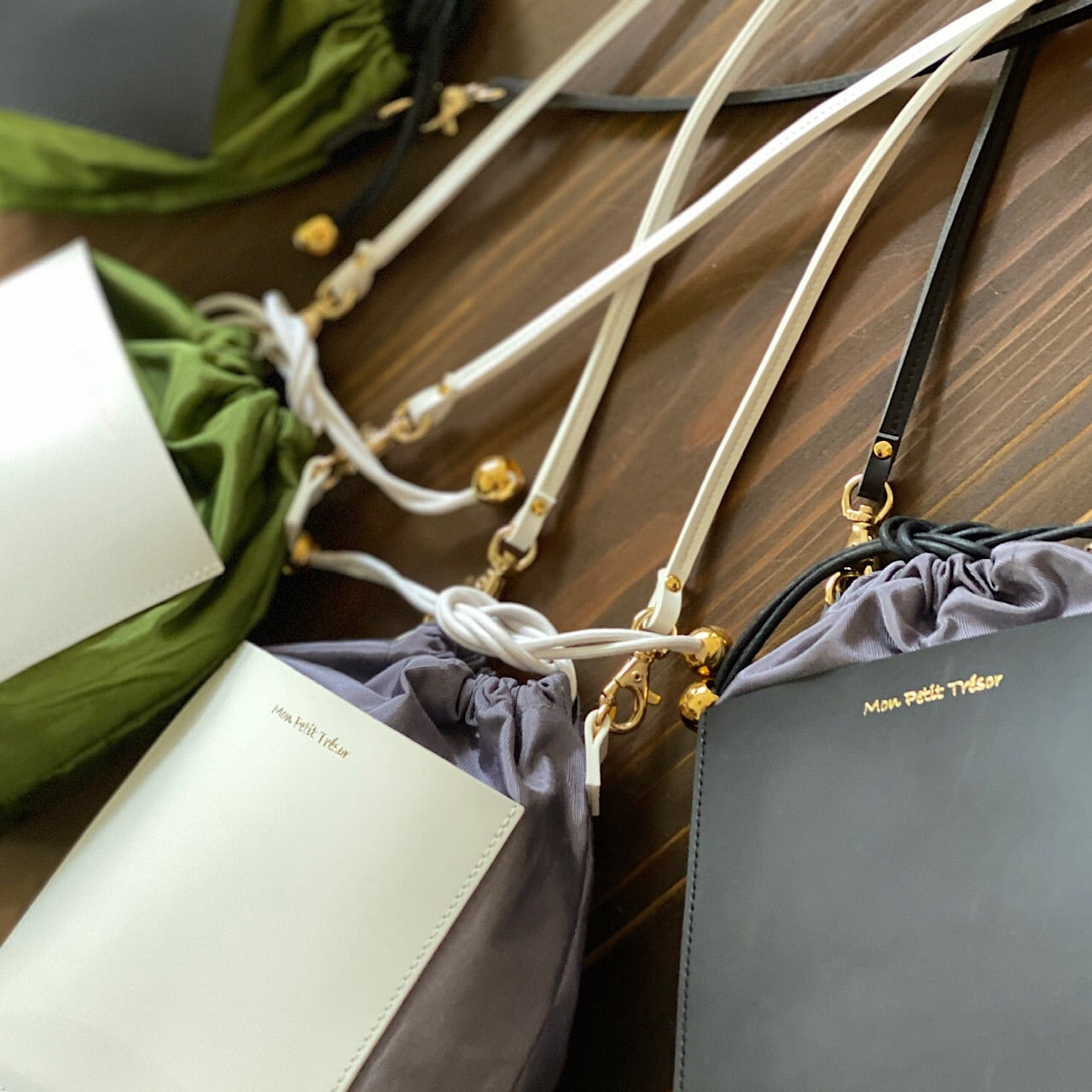 レア ハーバード大学 ナップサック 巾着バッグ ポケット付き Amazon.co.jp: 【大容量/防水/日本メーカー】ナップサック