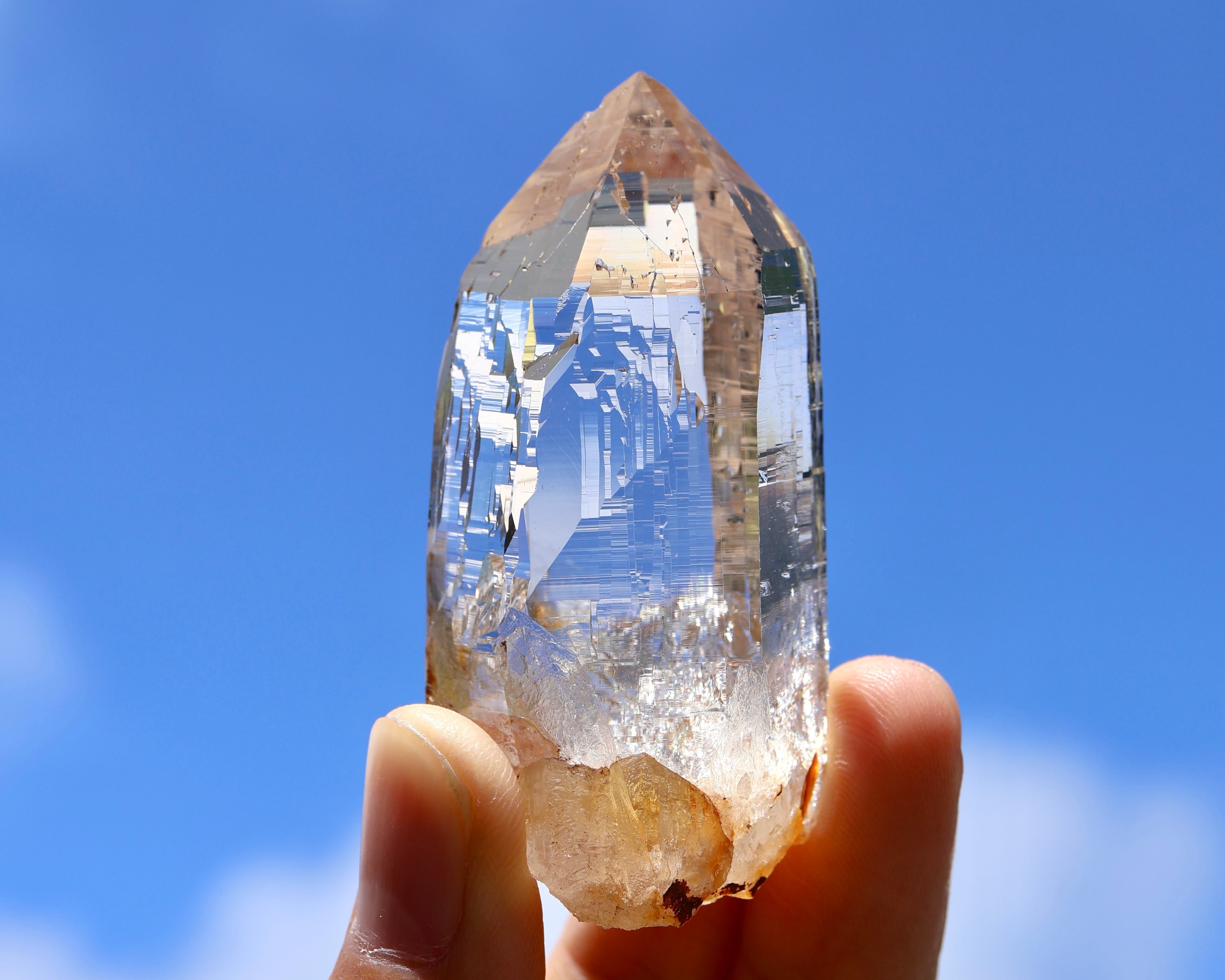 ヒマラヤ水晶 ガネーシュヒマール産 | 石垣島の夜光貝アクセサリーと