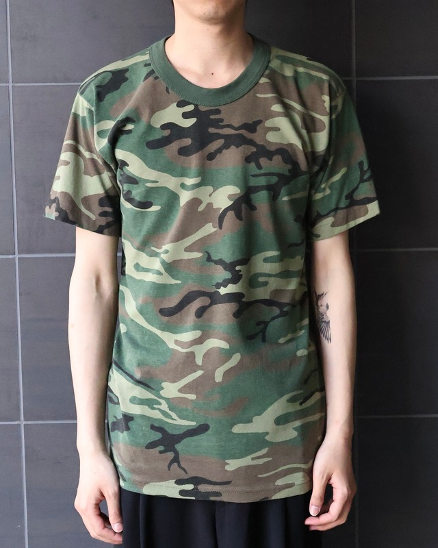 camouflage design t-shirt