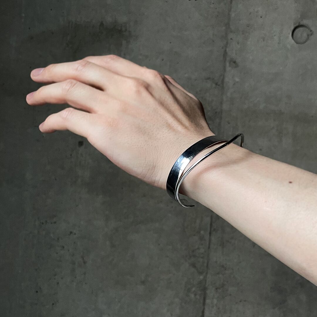 drop bangle | IKEDAHIKARI.